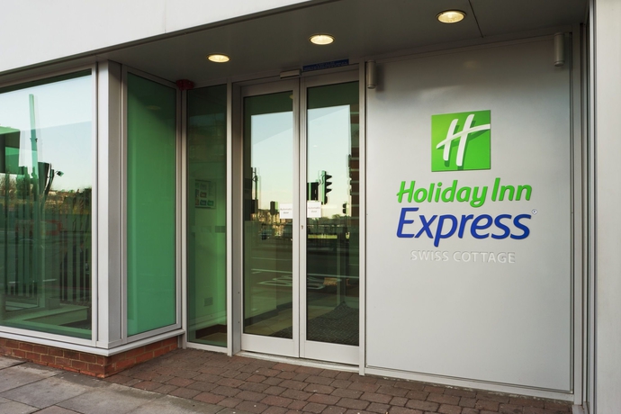 Imagen de los exteriores del Hotel Holiday Inn Express London Swiss Cottage. Foto 12