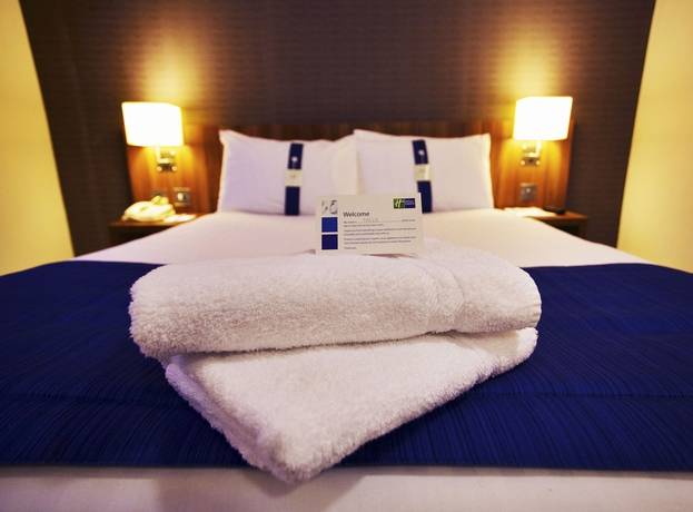 Imagen de la habitación del Hotel Holiday Inn Express London-victoria. Foto 7