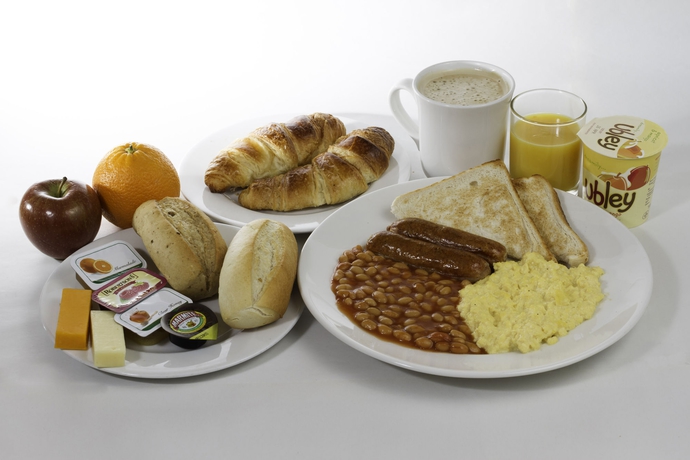 Imagen del bar/restaurante del Hotel Holiday Inn Express London-watford Junction, An Ihg. Foto 2