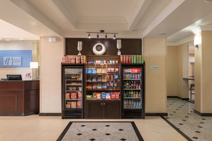 Imagen de los interiores del Hotel Holiday Inn Express Los Angeles Airport Hawthorne, An Ihg. Foto 18