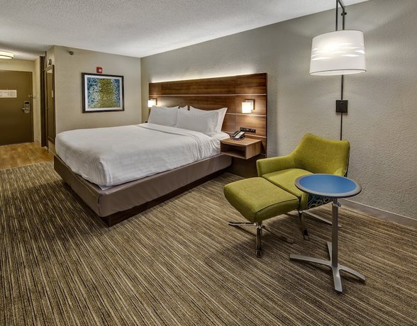 Imagen de la habitación del Hotel Holiday Inn Express Louisville Airport Expo Center, An Ihg. Foto 10