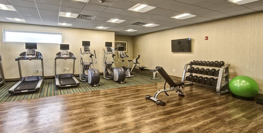Imagen de los interiores del Hotel Holiday Inn Express Louisville Airport Expo Center, An Ihg. Foto 18