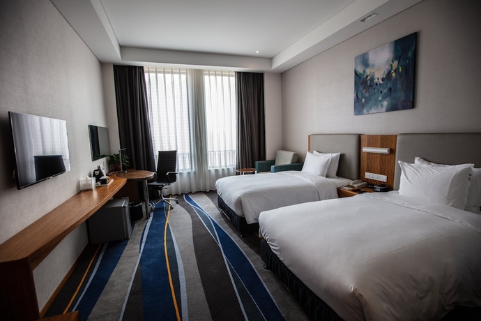 Imagen de la habitación del Hotel Holiday Inn Express Luoyang Xiyuan. Foto 3