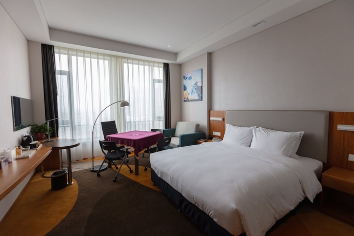 Imagen de la habitación del Hotel Holiday Inn Express Luoyang Xiyuan. Foto 15