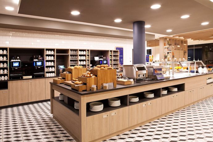 Imagen del bar/restaurante del Hotel Holiday Inn Express Lustenau, an IHG Hotel. Foto 4