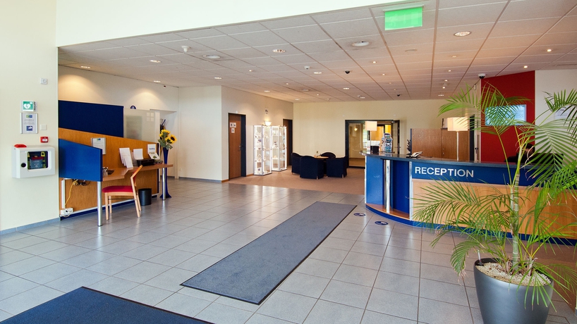 Imagen de los interiores del Hotel Holiday Inn Express Luzern - Neuenkirch, An Ihg. Foto 14