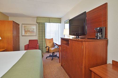 Imagen de la habitación del Hotel Holiday Inn Express Lynchburg, An Ihg. Foto 3