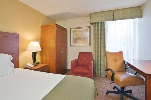 Imagen de la habitación del Hotel Holiday Inn Express Lynchburg, An Ihg. Foto 4