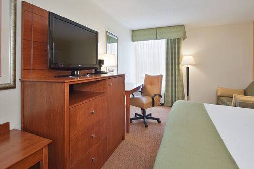 Imagen de la habitación del Hotel Holiday Inn Express Lynchburg, An Ihg. Foto 6