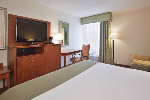Imagen de la habitación del Hotel Holiday Inn Express Lynchburg, An Ihg. Foto 7