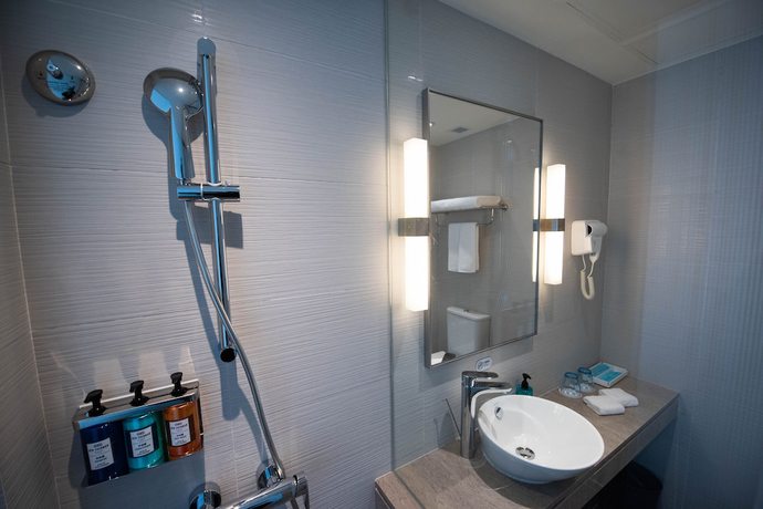 Imagen de la habitación del Hotel Holiday Inn Express Macau City Centre, An Ihg. Foto 8