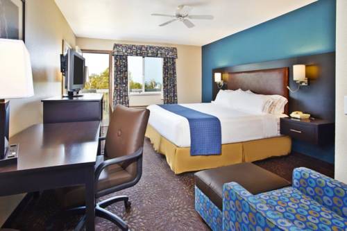 Imagen de la habitación del Hotel Holiday Inn Express Mackinaw City, An Ihg. Foto 13