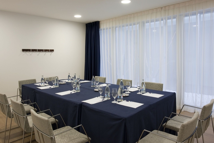 Imagen de los interiores del Hotel Holiday Inn Express Madrid-leganes, An Ihg. Foto 13