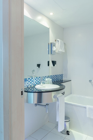 Imagen de la habitación del Hotel Holiday Inn Express Madrid-leganes, An Ihg. Foto 7