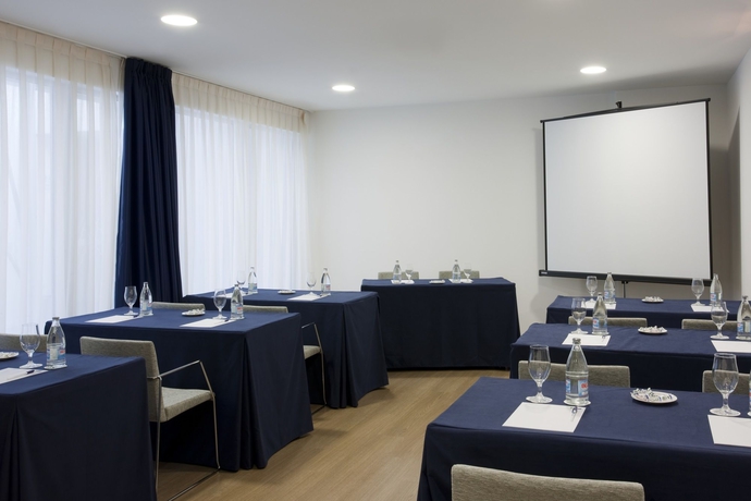 Imagen de los interiores del Hotel Holiday Inn Express Madrid-leganes, An Ihg. Foto 16