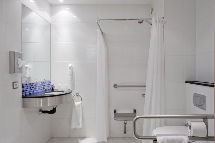 Imagen de la habitación del Hotel Holiday Inn Express Malaga Airport, An Ihg. Foto 4