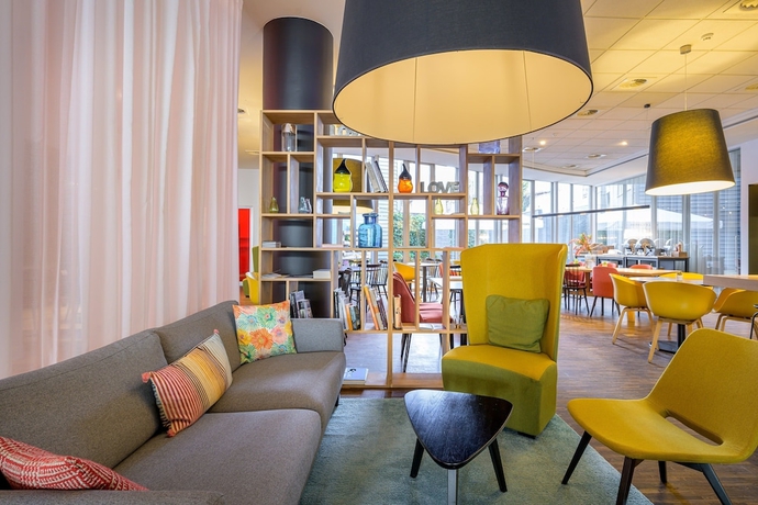 Imagen de los interiores del Hotel Holiday Inn Express Malinas Centro. Foto 18