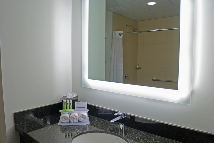 Imagen de la habitación del Hotel Holiday Inn Express Managua. Foto 4