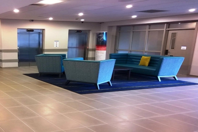Imagen general del Hotel Holiday Inn Express Manchester Airport, An Ihg. Foto 8