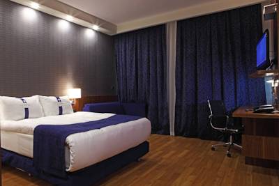 Imagen de la habitación del Hotel Holiday Inn Express Manisa - West, An Ihg. Foto 5