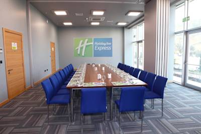 Imagen de los interiores del Hotel Holiday Inn Express Manisa - West, An Ihg. Foto 9