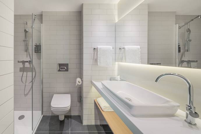 Imagen de la habitación del Hotel Holiday Inn Express Marne-La-Vallée Val D'Europe, an IHG. Foto 9