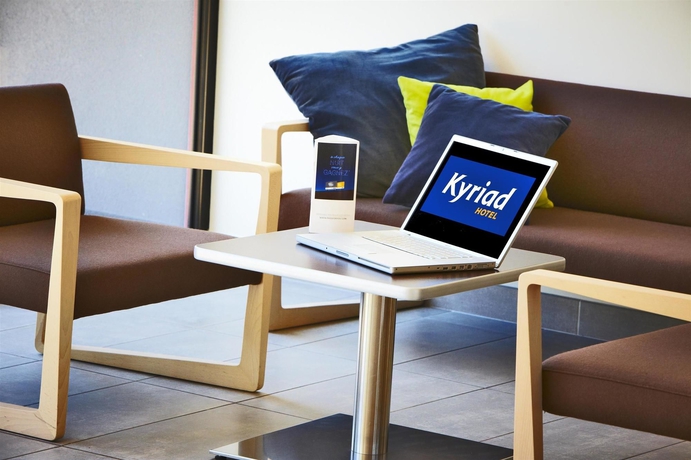 Imagen del bar/restaurante del Hotel Holiday Inn Express Marseille Airport. Foto 9