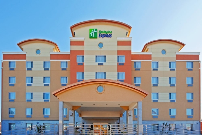 Imagen general del Hotel Holiday Inn Express Maspeth. Foto 1