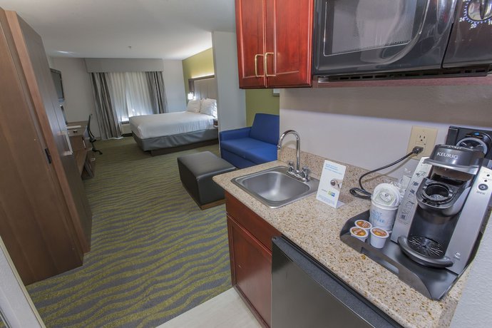 Imagen de la habitación del Hotel Holiday Inn Express Mcdonough, An Ihg. Foto 14