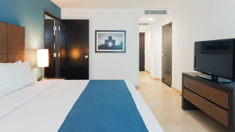 Imagen de la habitación del Hotel Holiday Inn Express M&eacute;rida, An Ihg. Foto 15