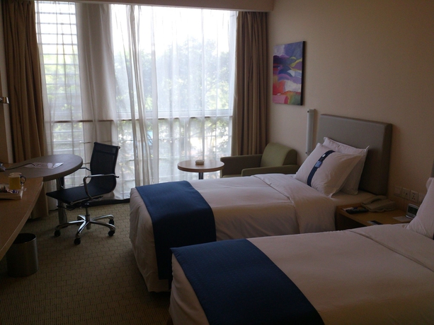 Imagen de la habitación del Hotel Holiday Inn Express Meilong. Foto 5