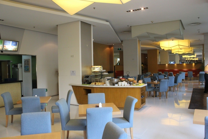 Imagen de la habitación del Hotel Holiday Inn Express Meilong. Foto 6