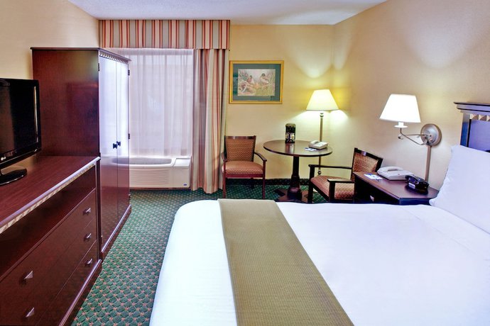 Imagen de la habitación del Hotel Holiday Inn Express Memphis Medical Center Midtown. Foto 12