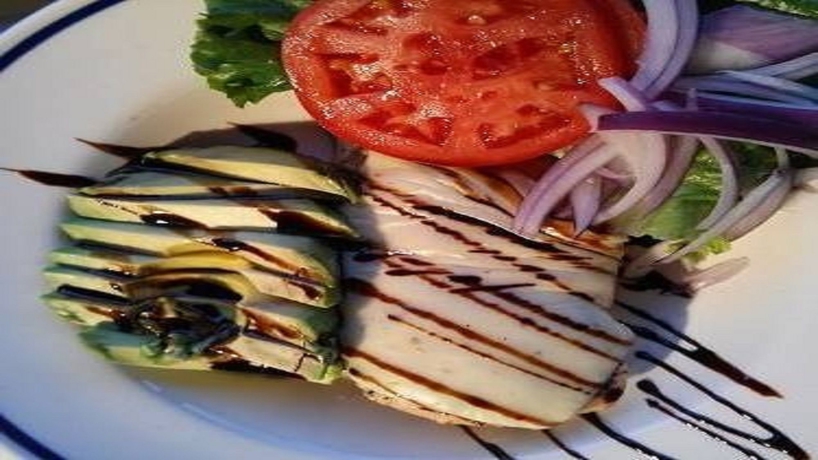 Imagen del bar/restaurante del Hotel Holiday Inn Express Mesa Verde. Foto 5