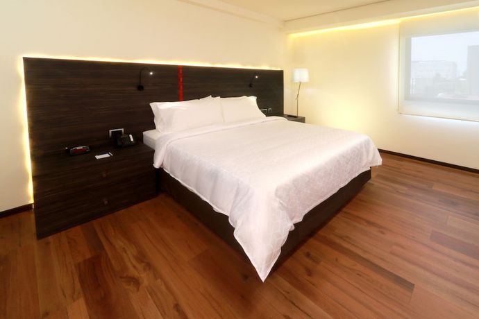 Imagen de la habitación del Hotel Holiday Inn Express Mexico Aeropuerto, An Ihg. Foto 18