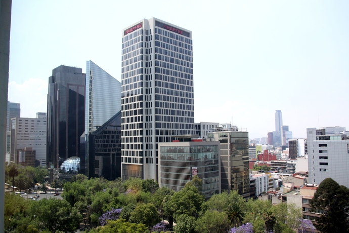 Imagen de los exteriores del Hotel Holiday Inn Express Mexico Reforma. Foto 12