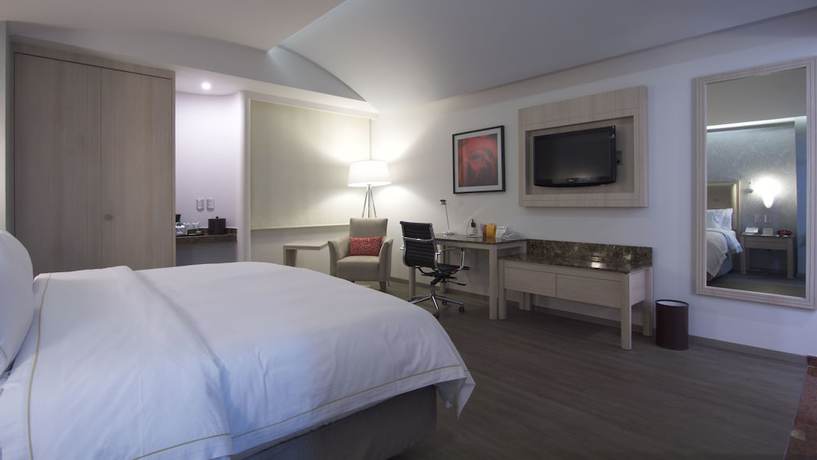 Imagen de la habitación del Hotel Holiday Inn Express Mexico - Toreo. Foto 6