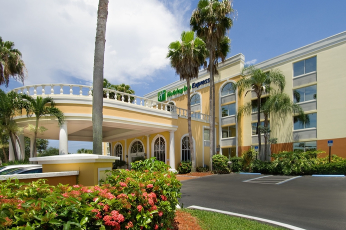 Imagen de los exteriores del Hotel Holiday Inn Express Miami Airport Doral Area. Foto 7
