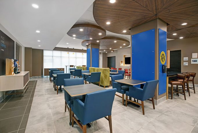 Imagen de los interiores del Hotel Holiday Inn Express Milwaukee Downtown, an IHG Hotel. Foto 7