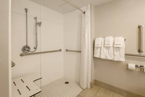 Imagen de la habitación del Hotel Holiday Inn Express Milwaukee - West Medical Cente. Foto 9