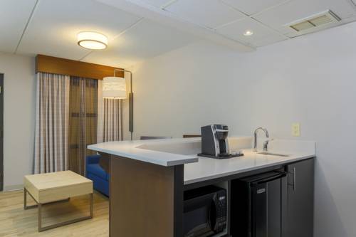 Imagen general del Hotel Holiday Inn Express Milwaukee - West Medical Cente. Foto 1