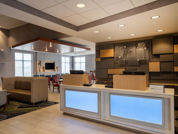 Imagen de los interiores del Hotel Holiday Inn Express Minneapolis West Plymouth, an IHG. Foto 20