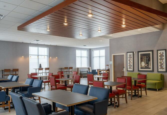 Imagen general del Hotel Holiday Inn Express - Minneapolis West - Plymouth, an IHG Hotel. Foto 27