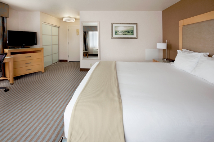 Imagen de la habitación del Hotel Holiday Inn Express Monterey-cannery Row, An Ihg. Foto 5
