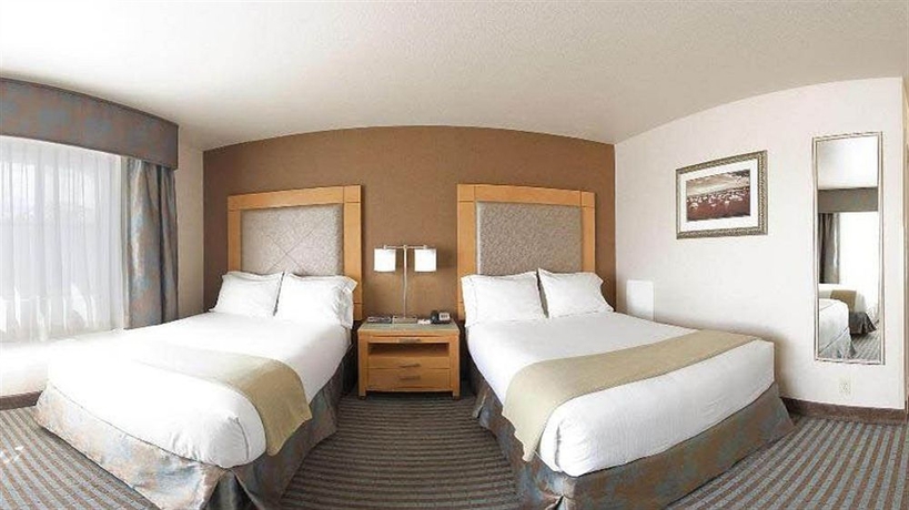 Imagen de la habitación del Hotel Holiday Inn Express Monterey-cannery Row, An Ihg. Foto 14