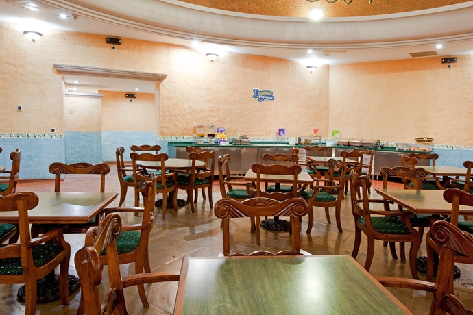 Imagen del bar/restaurante del Hotel Holiday Inn Express - Morelia. Foto 3