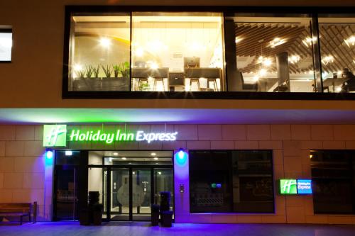 Imagen de los exteriores del Hotel Holiday Inn Express - M&uuml;lheim - Ruhr, an IHG Hotel. Foto 14