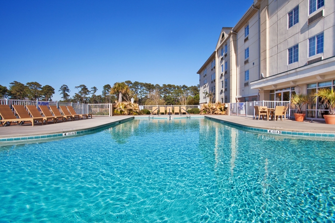 Imagen de la piscina del Hotel Holiday Inn Express Myrtle Beach-broadway At The Beach, An Ihg. Foto 16