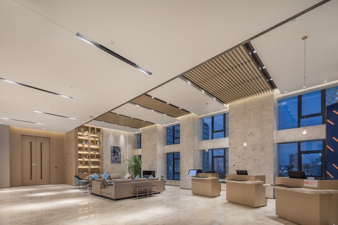 Imagen de los interiores del Hotel Holiday Inn Express Nanchang West Station, An Ihg. Foto 17