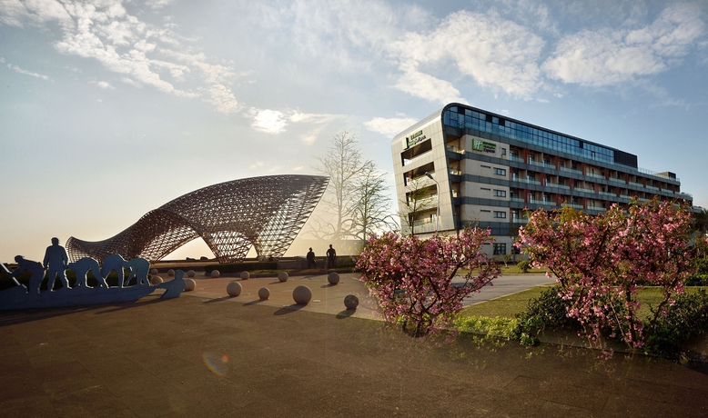 Imagen de los exteriores del Hotel Holiday Inn Express Nanhuizui. Foto 8